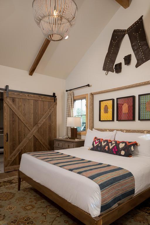Hotel Camp Lucy Dripping Springs Exterior foto