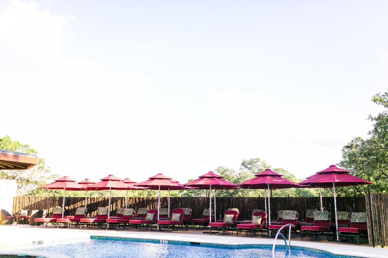 Hotel Camp Lucy Dripping Springs Exterior foto