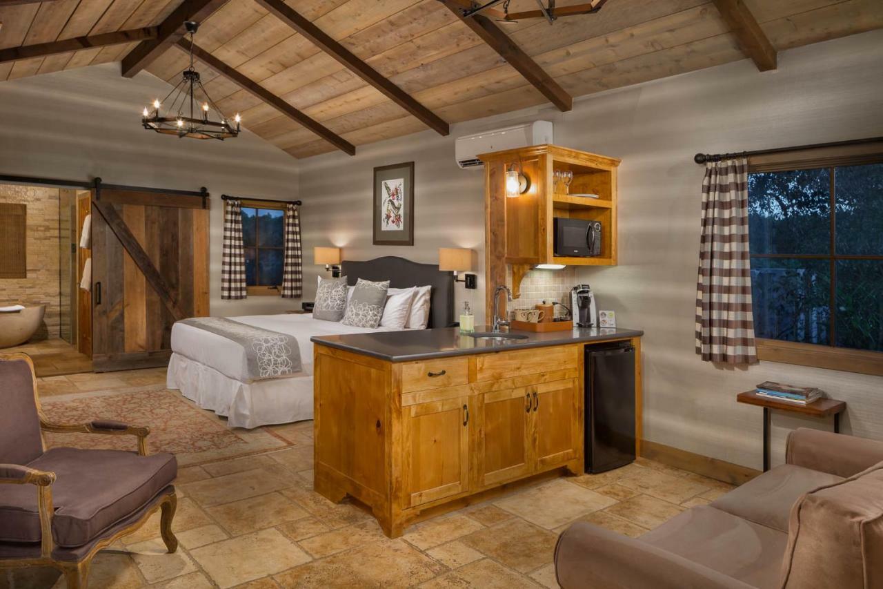 Hotel Camp Lucy Dripping Springs Exterior foto