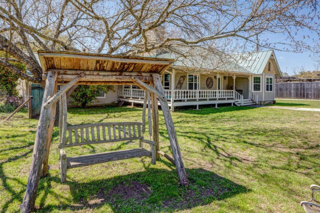 Hotel Camp Lucy Dripping Springs Exterior foto